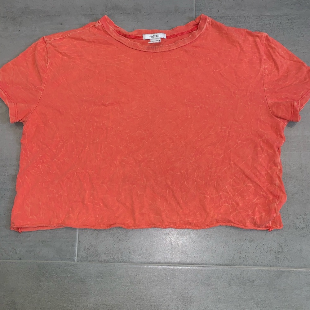 Orange cropped tee